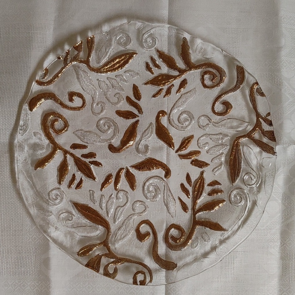 Crate & Barrell Baroque Ind 14.5" Round Platter Inset with Gold